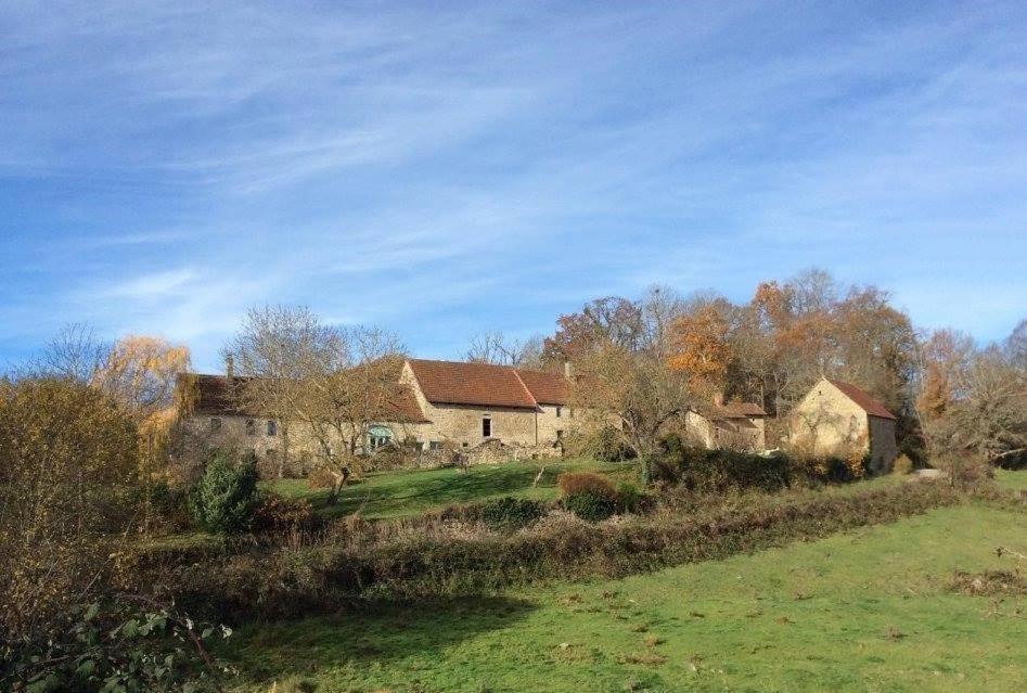 Bed and Breakfast Le Noyer Rougnat Exterior foto