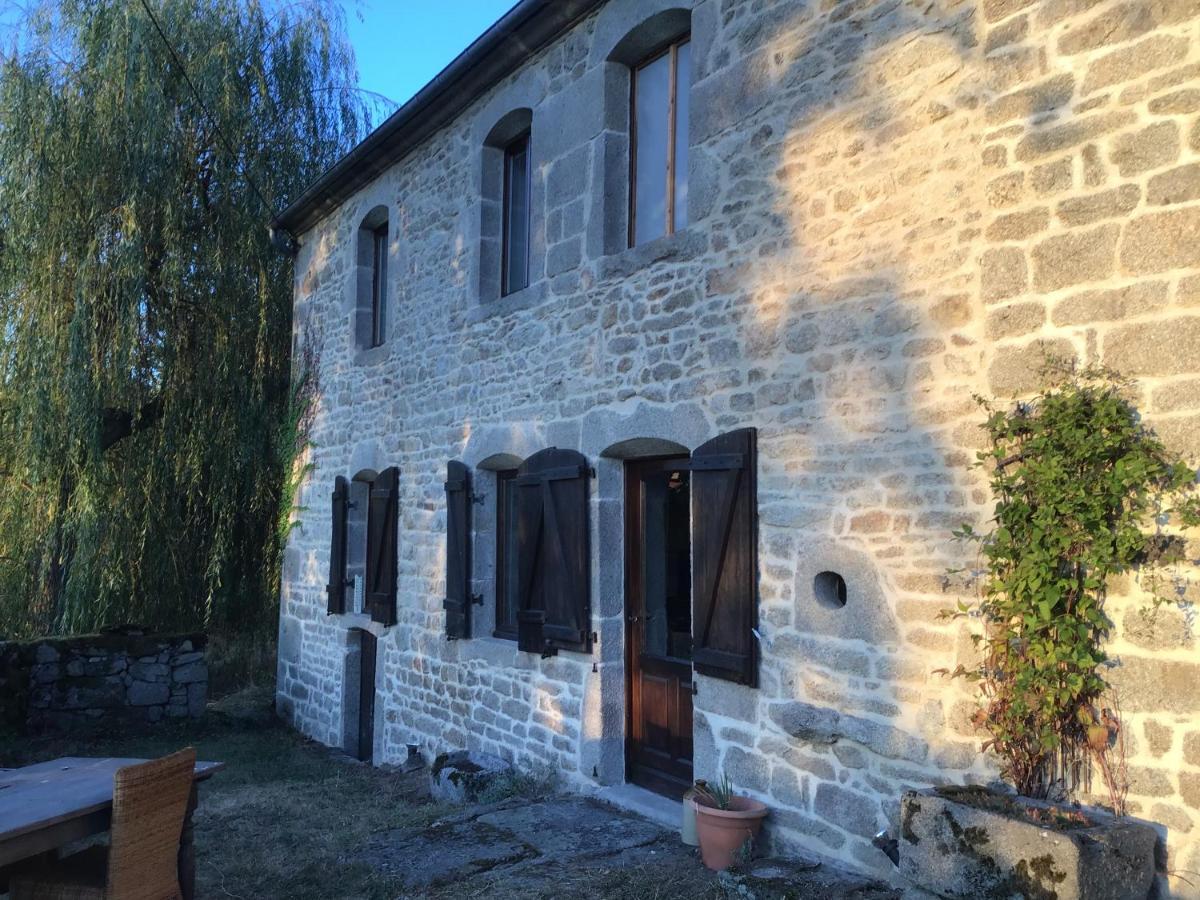 Bed and Breakfast Le Noyer Rougnat Exterior foto