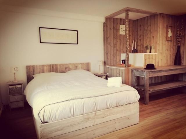 Bed and Breakfast Le Noyer Rougnat Exterior foto