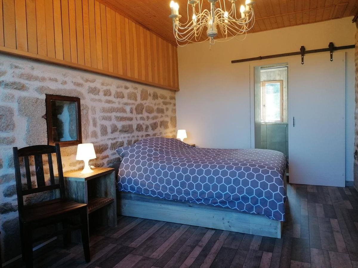 Bed and Breakfast Le Noyer Rougnat Exterior foto